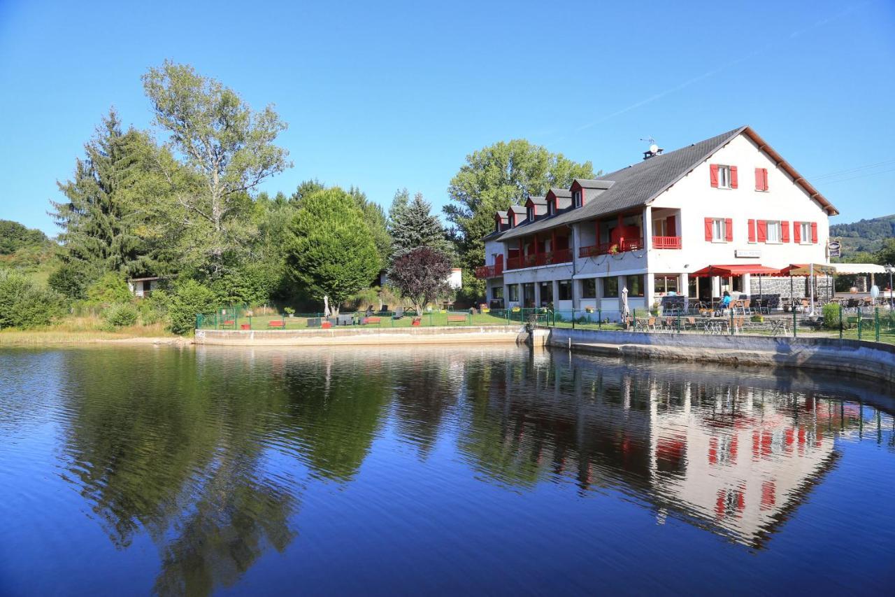 Le Lac Des Moines Condat  Luaran gambar